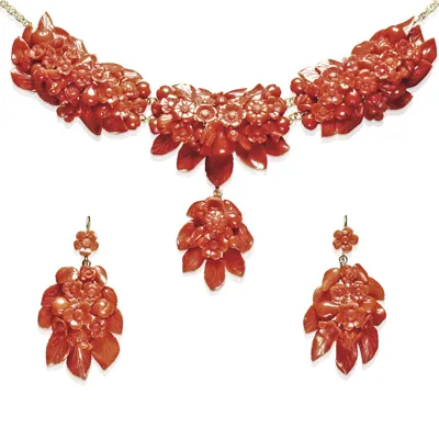 Coral and yellow gold drop earrings and necklace, Leaves and Flowers line