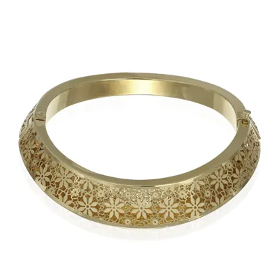 18kt gold bangle with a polished finish and openwork flowers