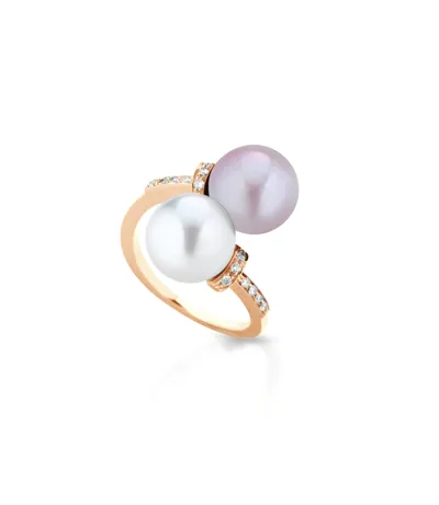 Ring in 18-karat rose gold with a pink freshwater pearl, an Edison pearl and diamonds